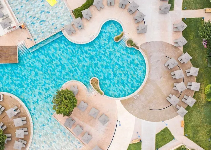 Здравен курорт Hvd Clubhotel Miramar 4*