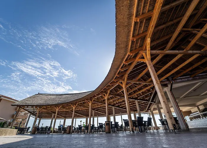 Здравен курорт Hvd Clubhotel Miramar Обзор