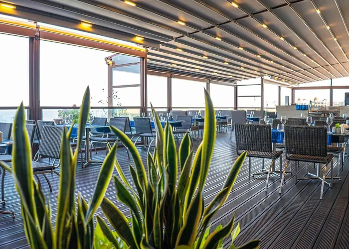 Hvd Clubhotel Miramar Здравен курорт Обзор