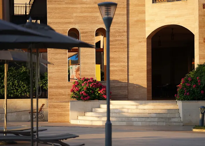 Здравен курорт Hvd Clubhotel Miramar Обзор